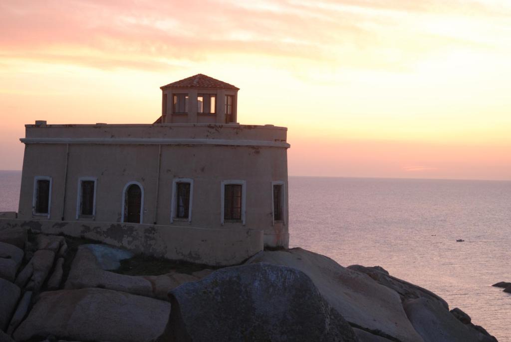 Hotel Moderno Santa Teresa Gallura Exteriér fotografie