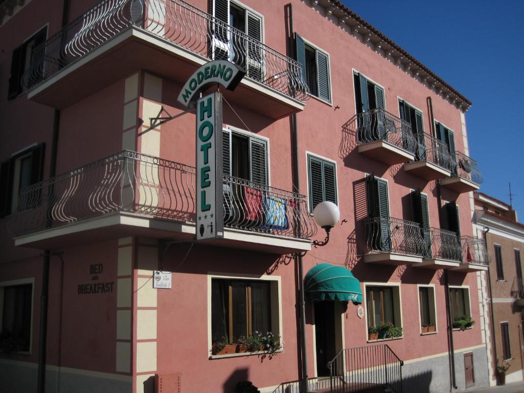 Hotel Moderno Santa Teresa Gallura Exteriér fotografie